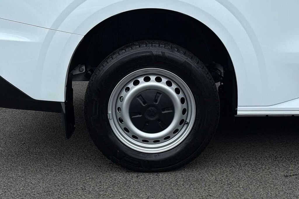 Volkswagen E-Transporter Swb 218Ps 65Kwh Panel Van #21