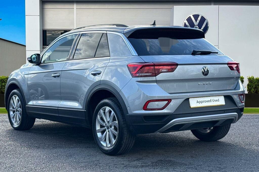 Volkswagen T-Roc 1.5 Tsi Match Dsg Silver #3