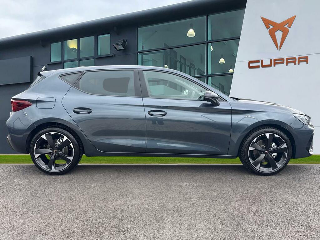 Cupra Leon 1.5 Tsi 150 V1 Delivery Mileage Grey #3