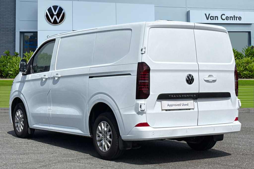 Volkswagen Transporter 2.0 Tdi 110 Commerce Pro Van White #2