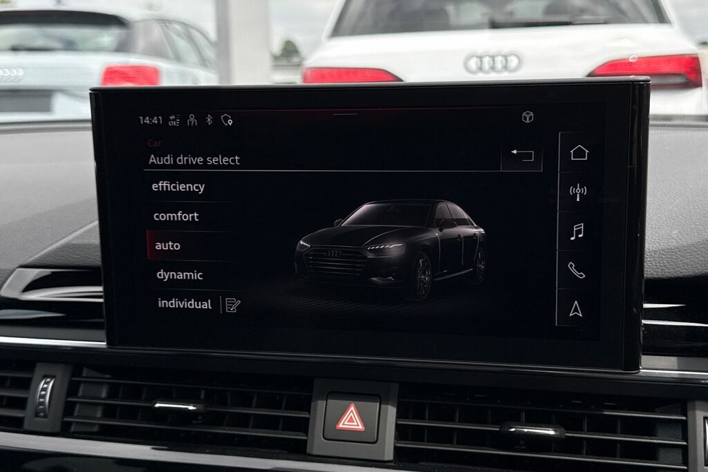 Audi A4 35 Tfsi Black Edition S Tronic Blue #40