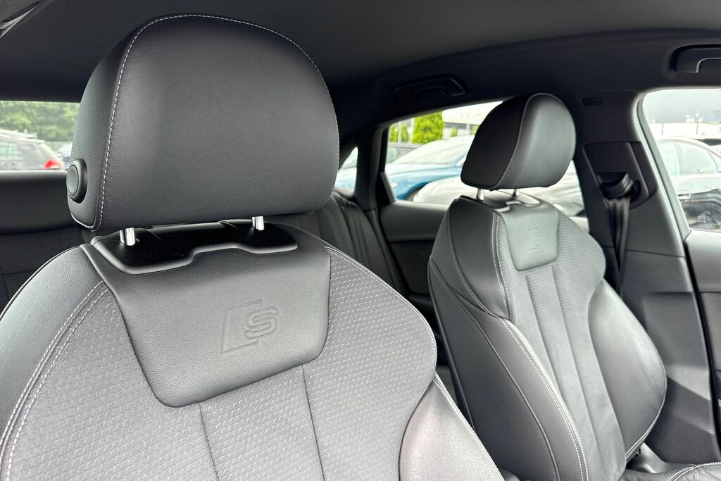 Audi A4 35 Tfsi Black Edition S Tronic Blue #20