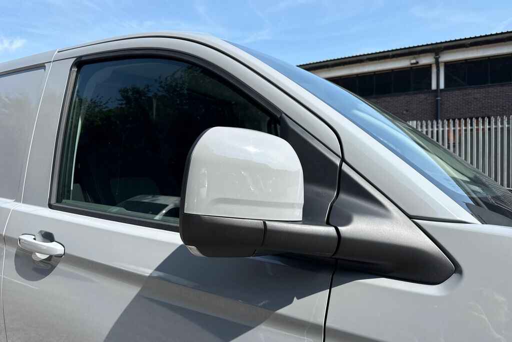Volkswagen Transporter 2.0 Tdi 150 Commerce Pro Van  #27