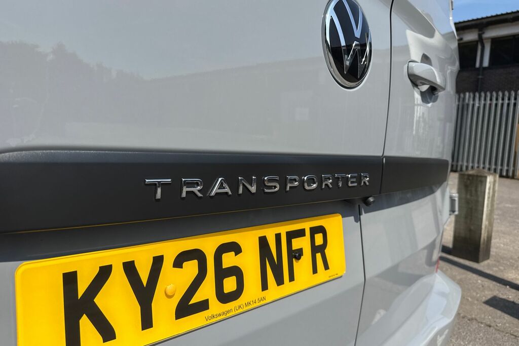 Volkswagen Transporter 2.0 Tdi 150 Commerce Pro Van  #28