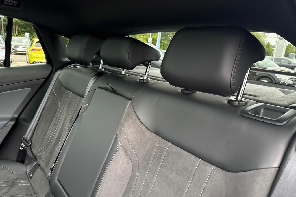 Volkswagen ID.5 210Kw Tech Pro 77Kwh Black #18