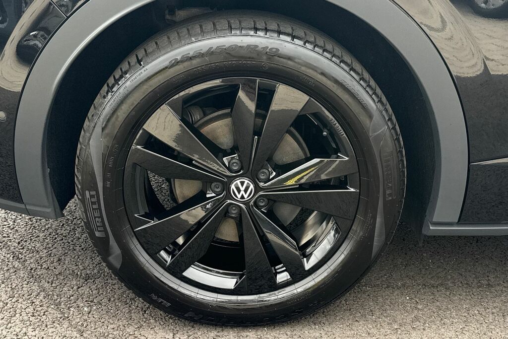 Volkswagen ID.5 210Kw Tech Pro 77Kwh Black #10