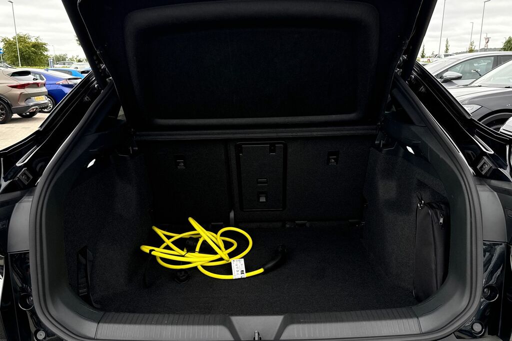 Volkswagen ID.5 210Kw Black Edition Pro 77Kwh Black #6