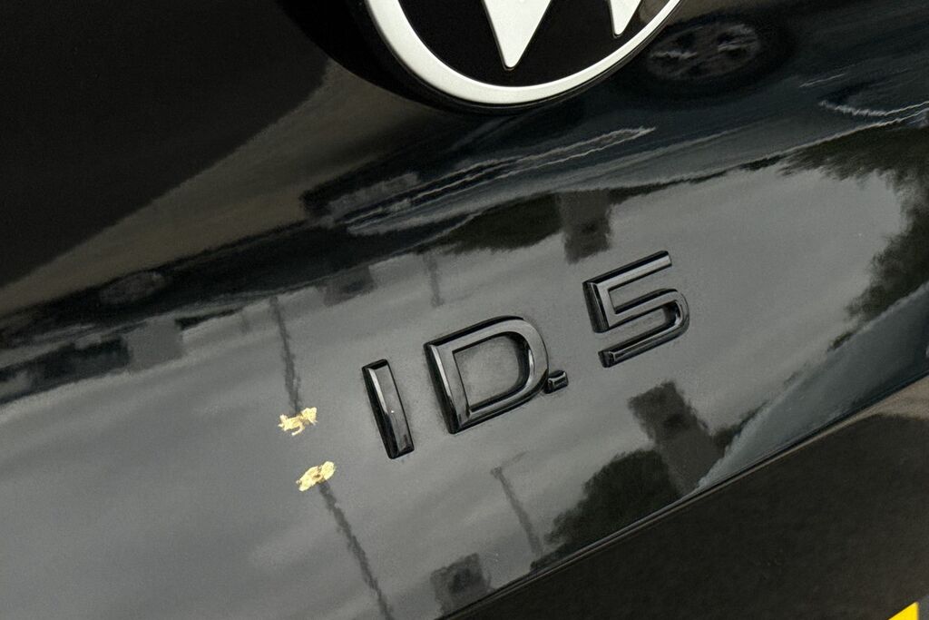 Volkswagen ID.5 210Kw Tech Pro 77Kwh Black #29