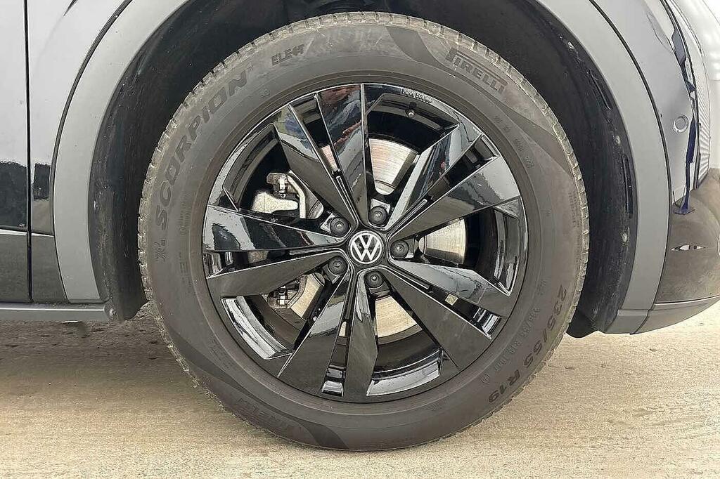 Volkswagen ID.5 210Kw Black Edition Pro 77Kwh Black #5