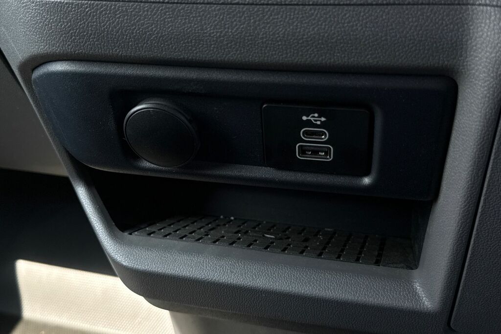 Volkswagen Transporter 2.0 Tdi 110 Commerce Plus Van Grey #34