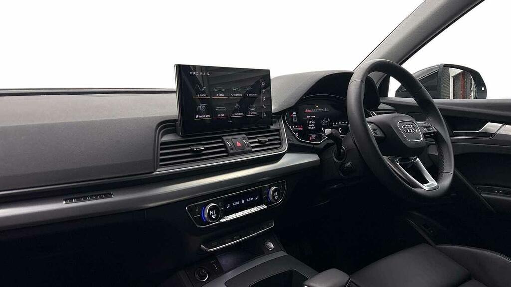 Audi Q5 My23.5 Sport 40 Tdi Quattro 204 Ps S Tronic Black #2