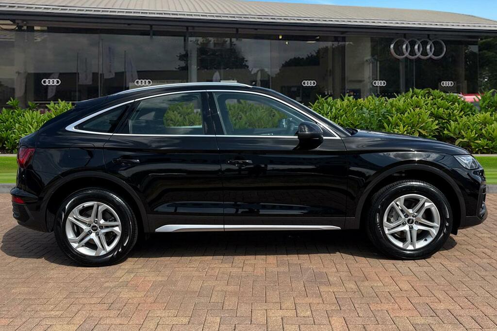 Audi Q5 My23.5 Sport 40 Tdi Quattro 204 Ps S Tronic Black #3