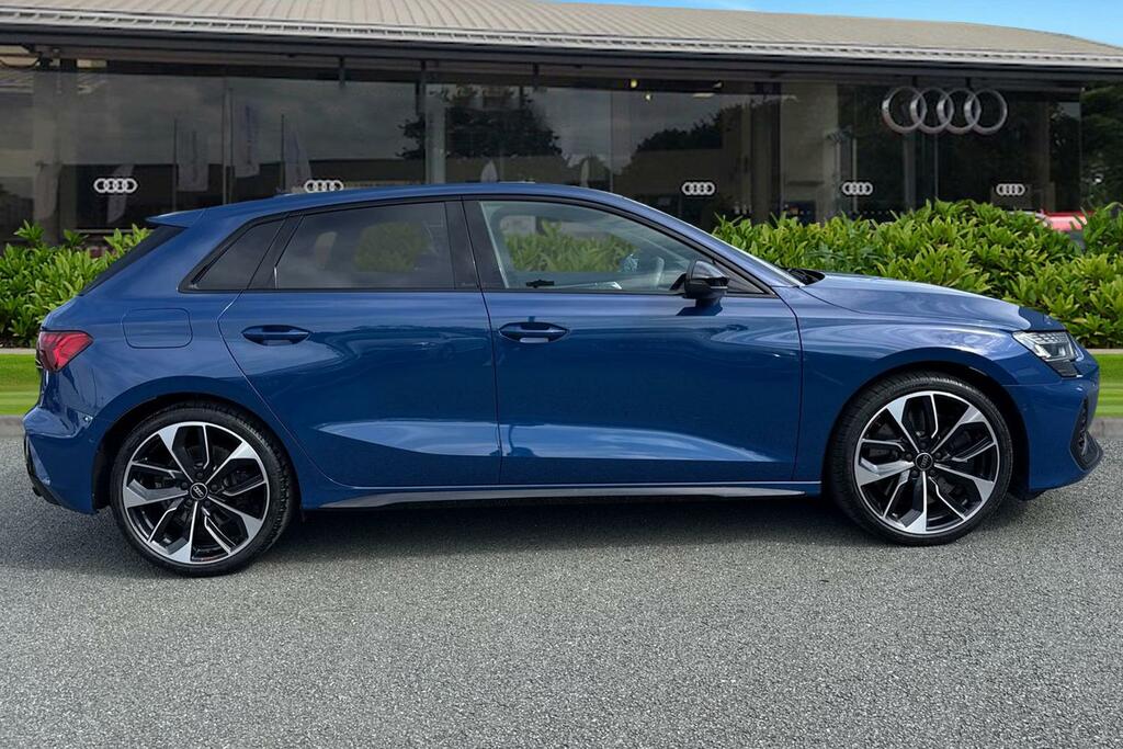 Audi S3 Black Edition Tfsi 333 Ps S Tronic KS75FHD Blue #3