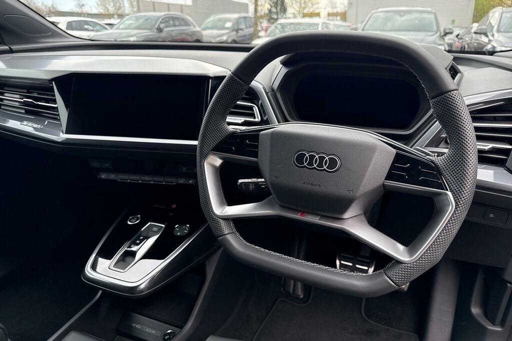 Audi Q4 E Tron 210Kw 45 82Kwh Black Edition Grey #25
