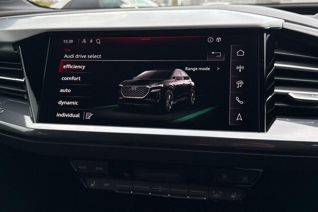 Audi Q4 E Tron 210Kw 45 82Kwh Black Edition Grey #32