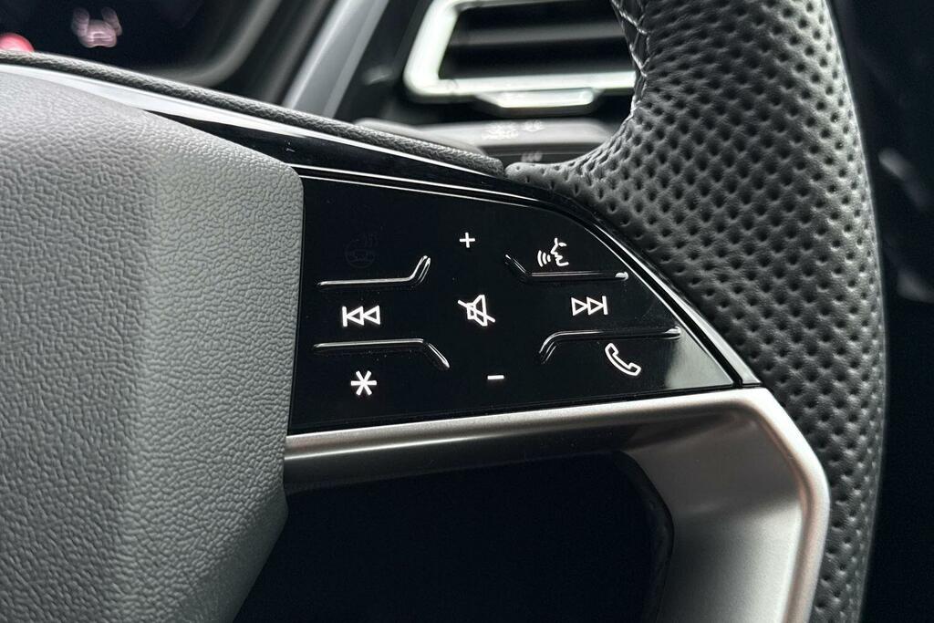 Audi Q4 E Tron 210Kw 45 82Kwh Black Edition Grey #42
