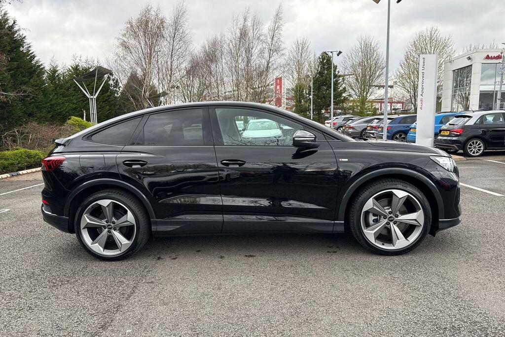 Audi Q4 E Tron 45 Black Edition Sportback Quattro 82Kwh Black #5
