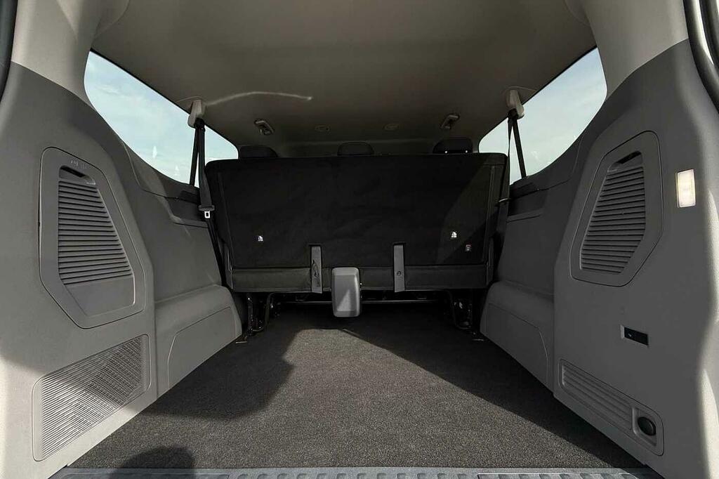 Volkswagen Transporter Shuttle 2.0 Tdi 150Ps Minibus Style Grey #41