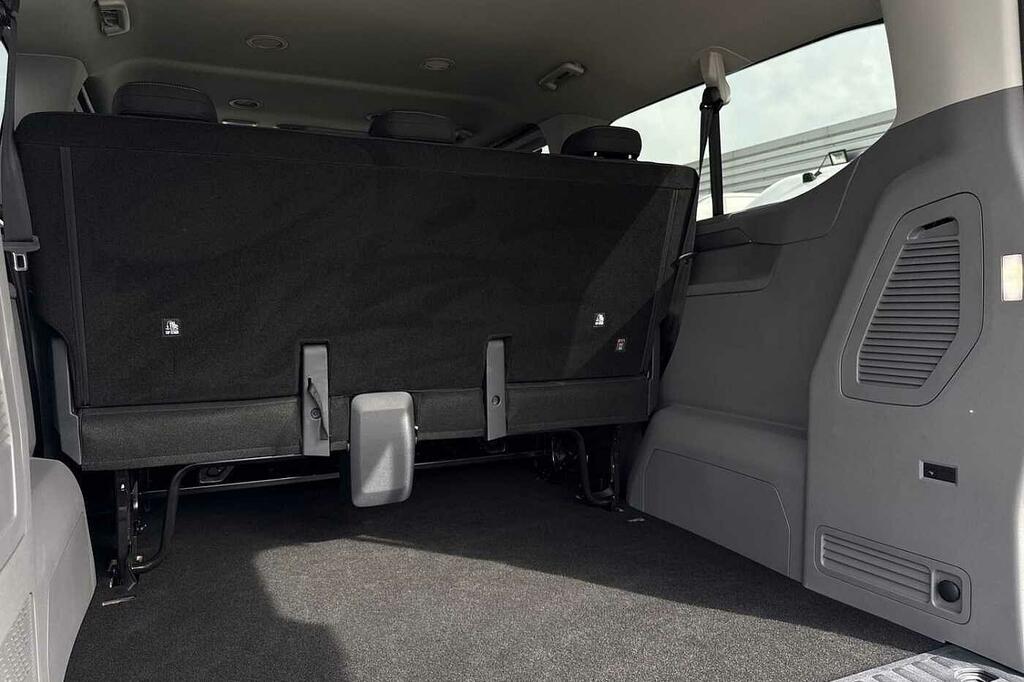 Volkswagen Transporter Shuttle 2.0 Tdi 150Ps Minibus Style Grey #42