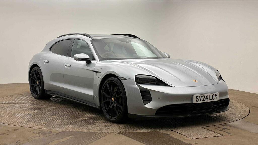Porsche Taycan 440Kw Gts 93Kwh Silver