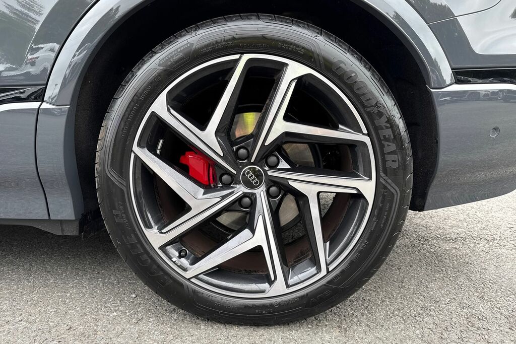 Audi Q6 E-Tron Q6 Suv Edition 1 E-tron 185,00 Kw  #11