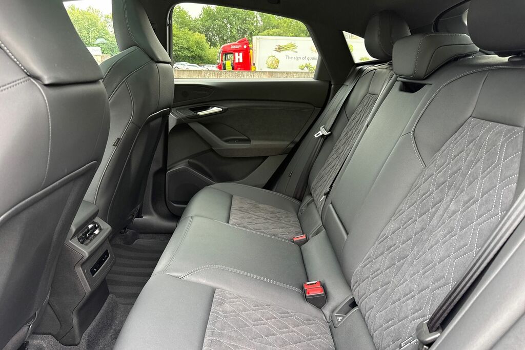 Audi Q6 E-Tron Q6 Suv Edition 1 E-tron 185,00 Kw  #18