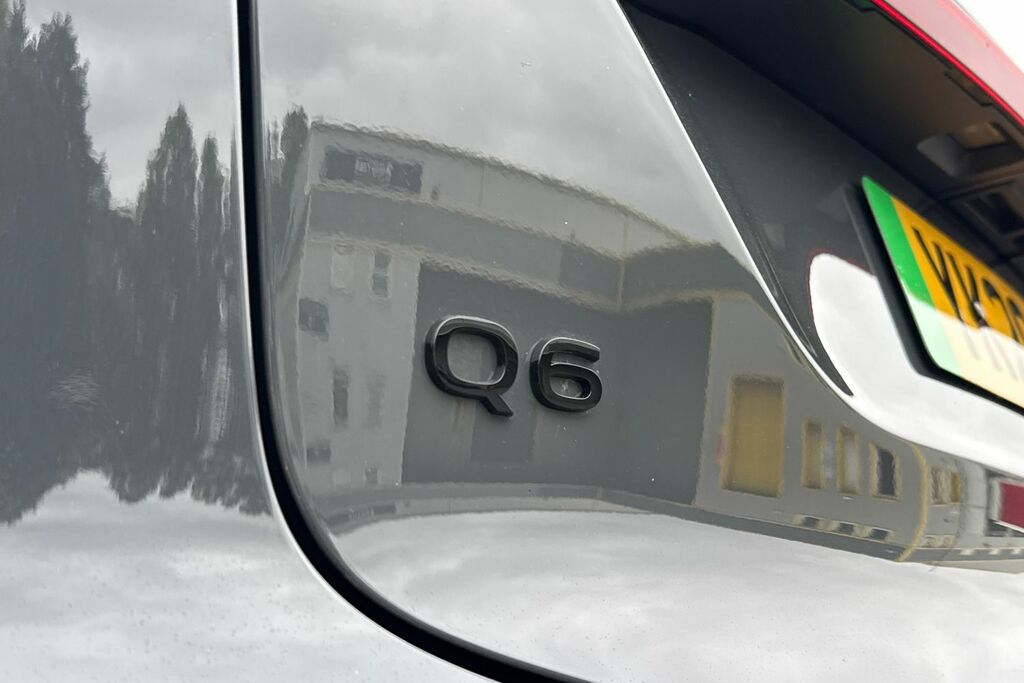 Audi Q6 E-Tron Q6 Suv Edition 1 E-tron 185,00 Kw  #35