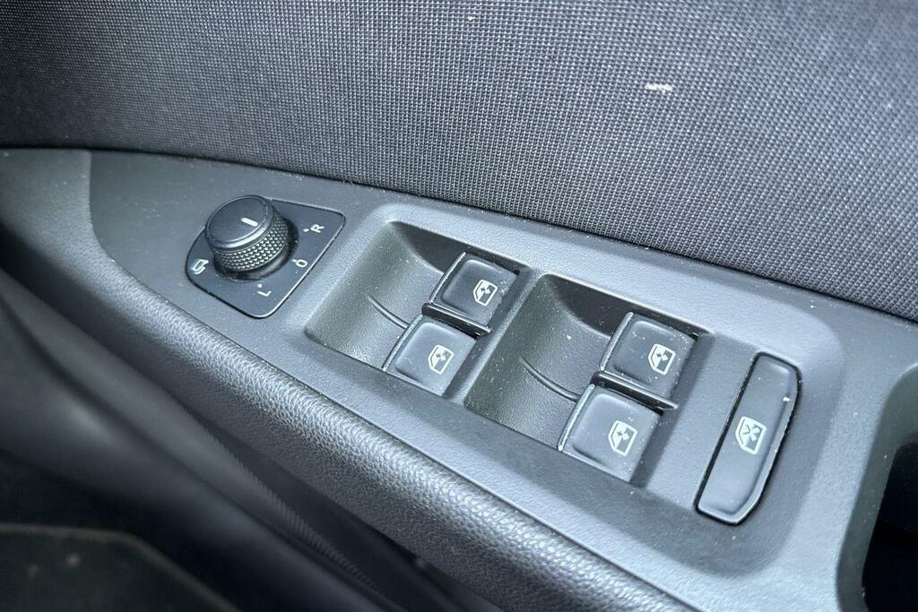 Seat Leon 1.6 Tdi Se St Dsg Euro 6 Ss Silver #36