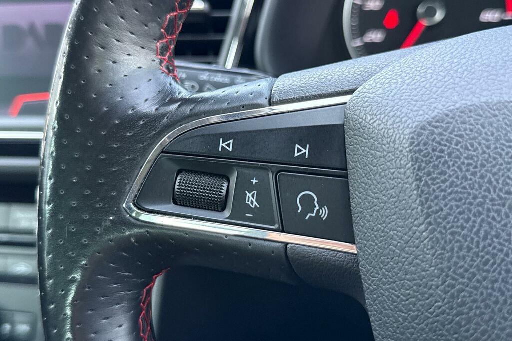 Seat Leon 1.6 Tdi Se St Dsg Euro 6 Ss Silver #37