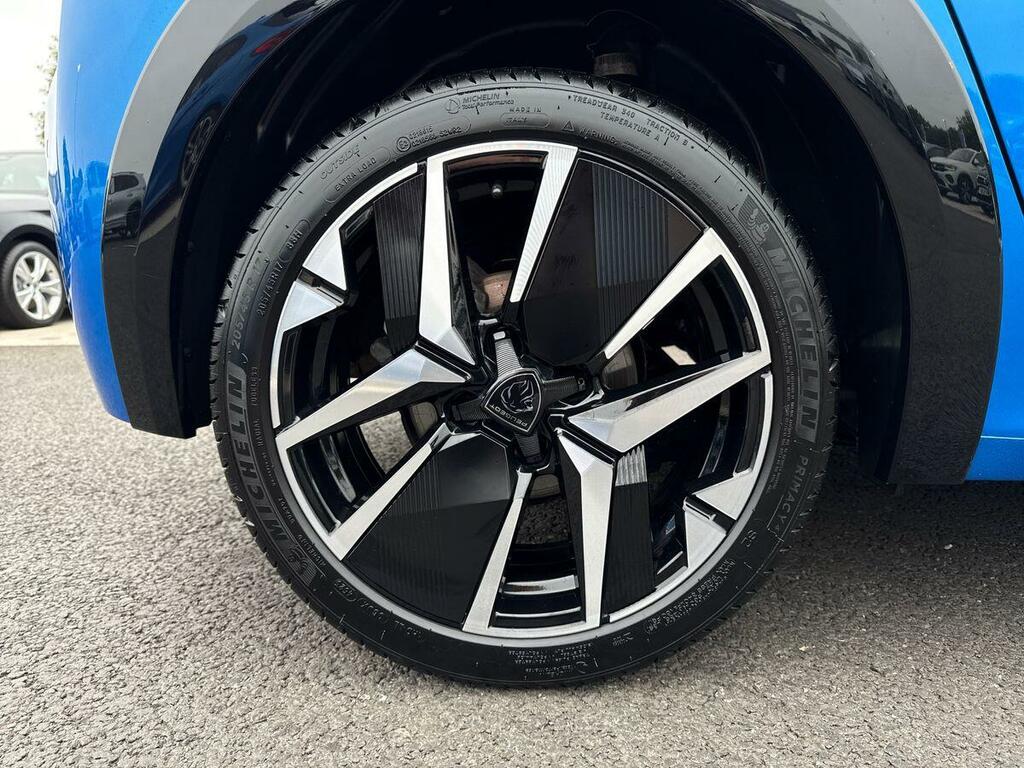 Peugeot 208 1.2 Puretech 100 Active Grey #23