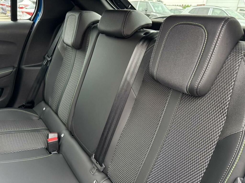 Peugeot 208 1.2 Puretech 100 Active Grey #13