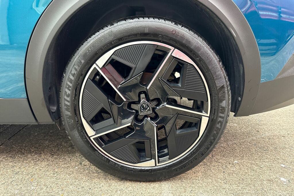 Peugeot 408 Fastback 1.2 Puretech Gt E Black #11