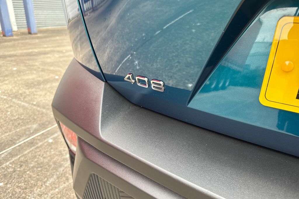 Peugeot 408 Fastback 1.2 Puretech Gt E Black #32