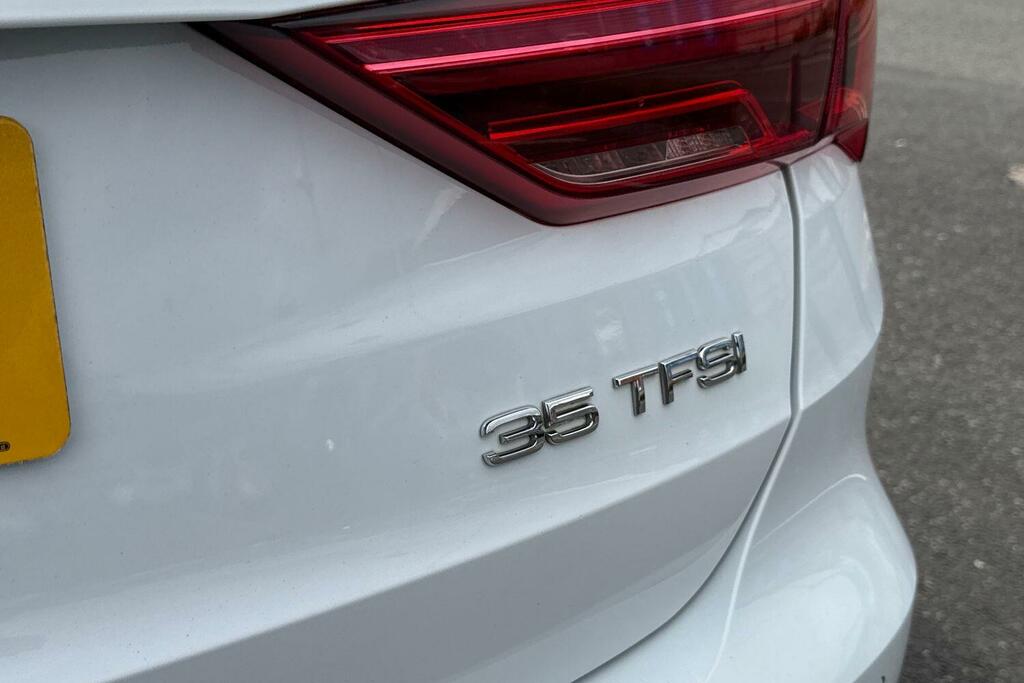 Audi Q3 1.5 Tfsi Cod 35 Edition 1 Sportback S Tronic Grey #24