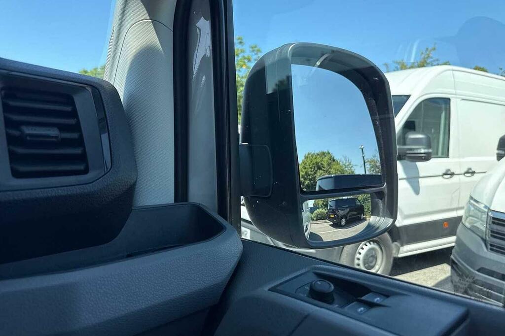 Volkswagen Crafter 2.0 Tdi Cr35 Commerce Panel Van #17