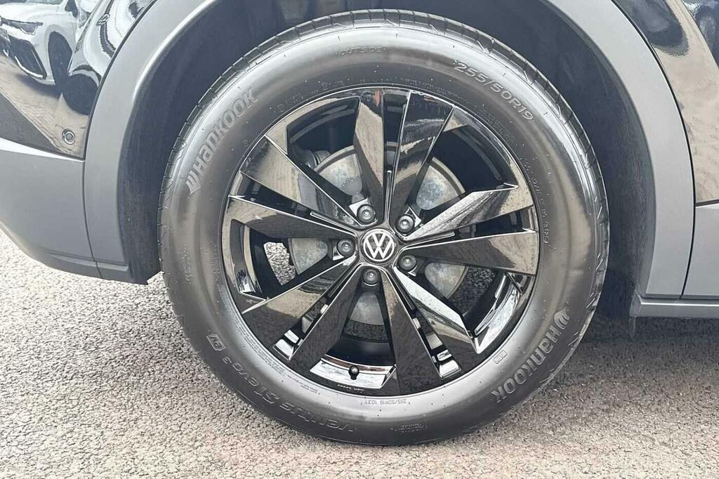 Volkswagen ID.4 210Kw Black Edition Pro 77Kwh Black #5