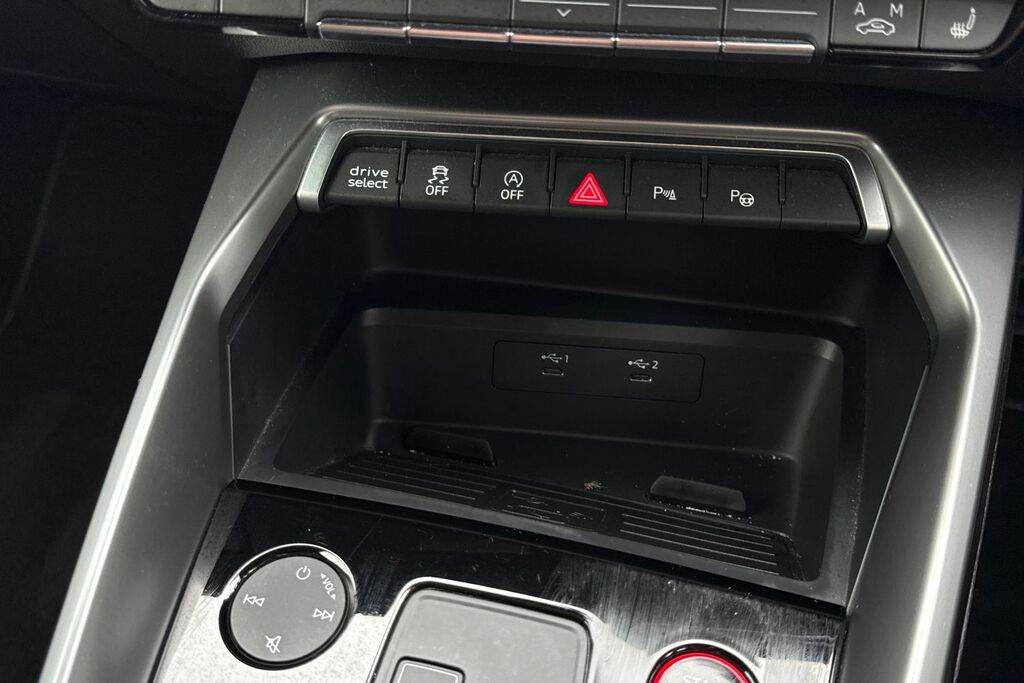 Audi S3 S3 Vorsprung Tfsi Quattro S-a Black #49