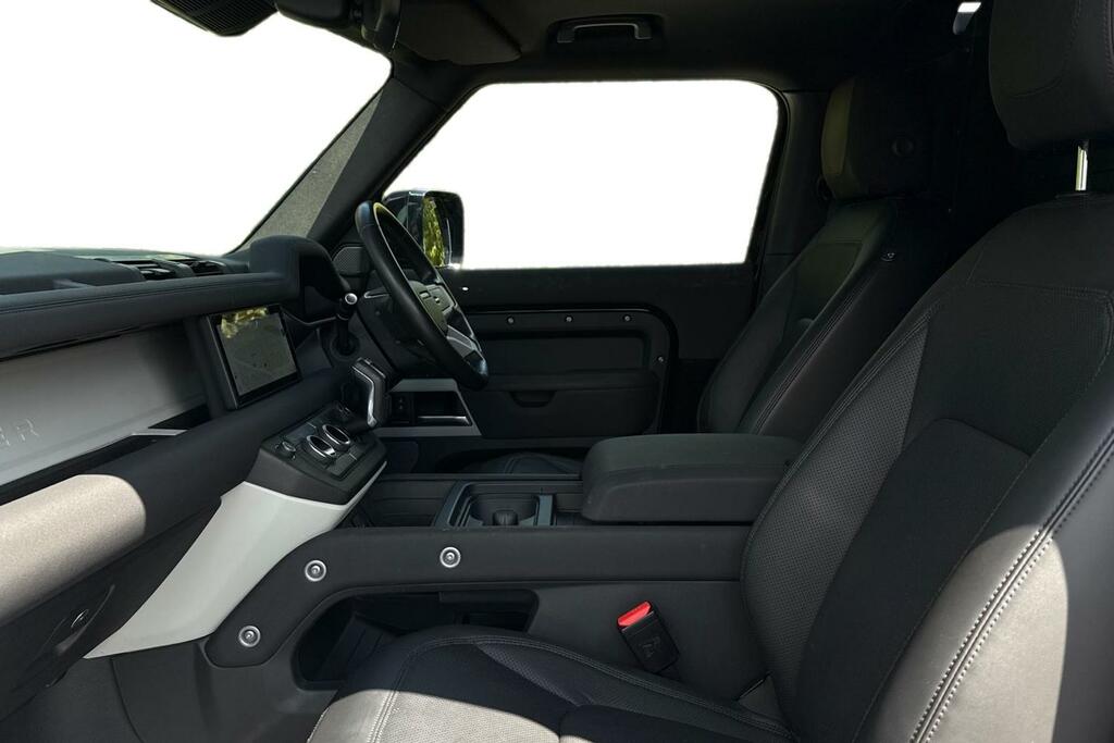 Land Rover Defender 90 3.0 D250 Hard Top Se DX72RDU Black #3