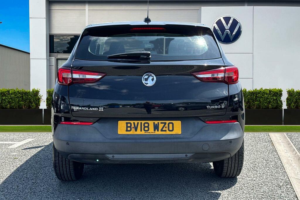 Vauxhall Grandland X 1.6 Turbo D Blueinjection Se Euro 6 Ss Black #4