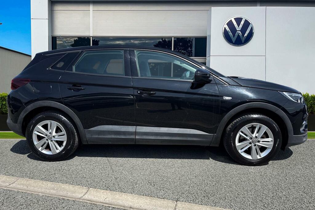 Vauxhall Grandland X 1.6 Turbo D Blueinjection Se Euro 6 Ss Black #3