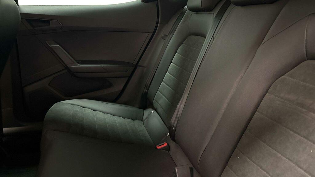 Seat Ibiza 1L Fr White #7
