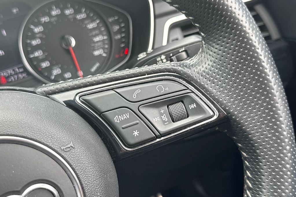 Audi A4 1.4T Fsi Black Edition S Tronic Grey #25