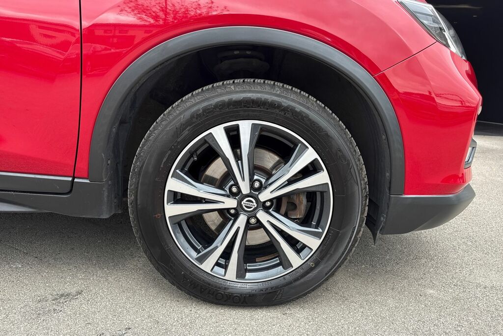 Nissan X-Trail Tekna Black #9