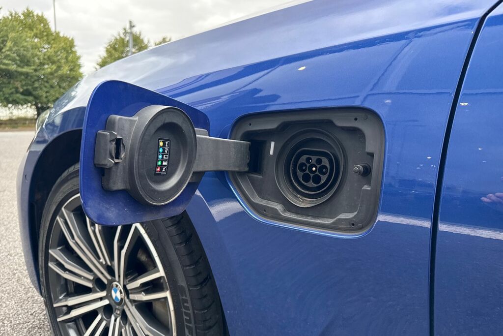 BMW 3 Series 330E M Sport Step Blue #25