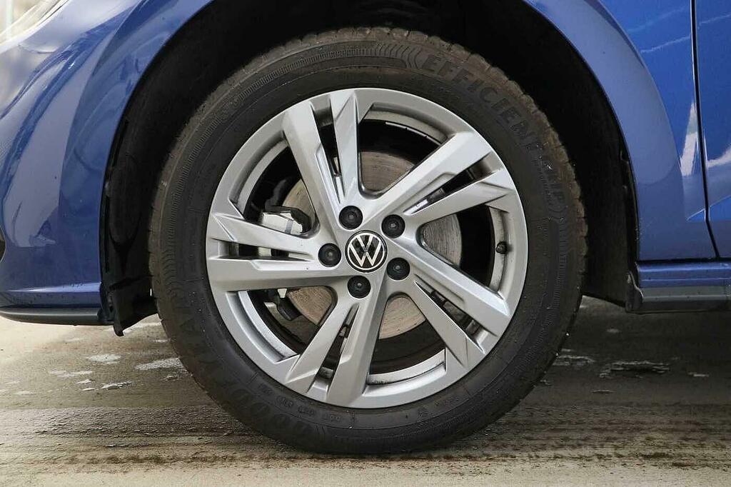 Volkswagen Polo Hatchback Red #5
