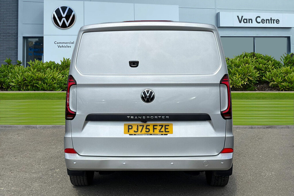 Volkswagen Transporter 2.0 Tdi 110 Commerce Pro Van PJ75FZE Grey #4