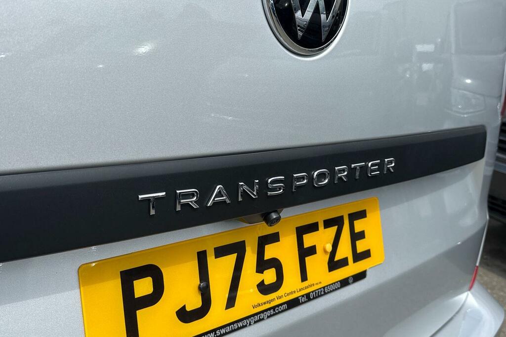 Volkswagen Transporter 2.0 Tdi 150 Commerce Plus Van White #28