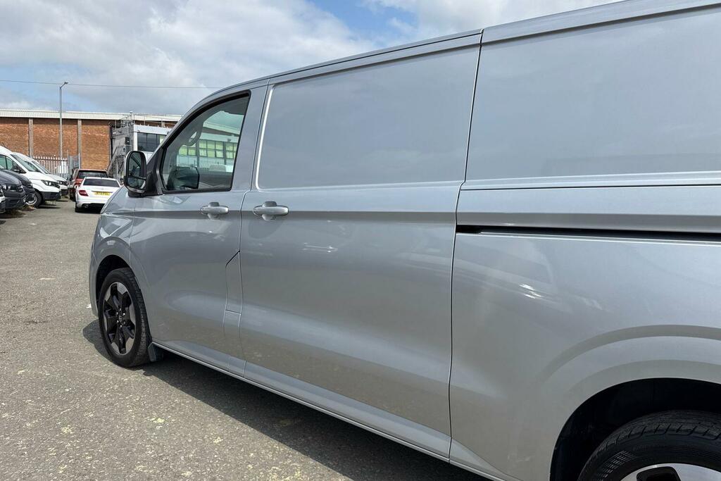 Volkswagen Transporter 2.0 Tdi 150 Commerce Plus Van White #34