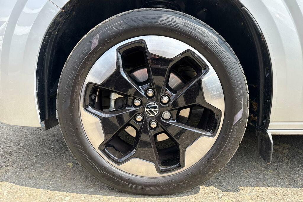Volkswagen Transporter 2.0 Tdi 150 Commerce Plus Van White #23