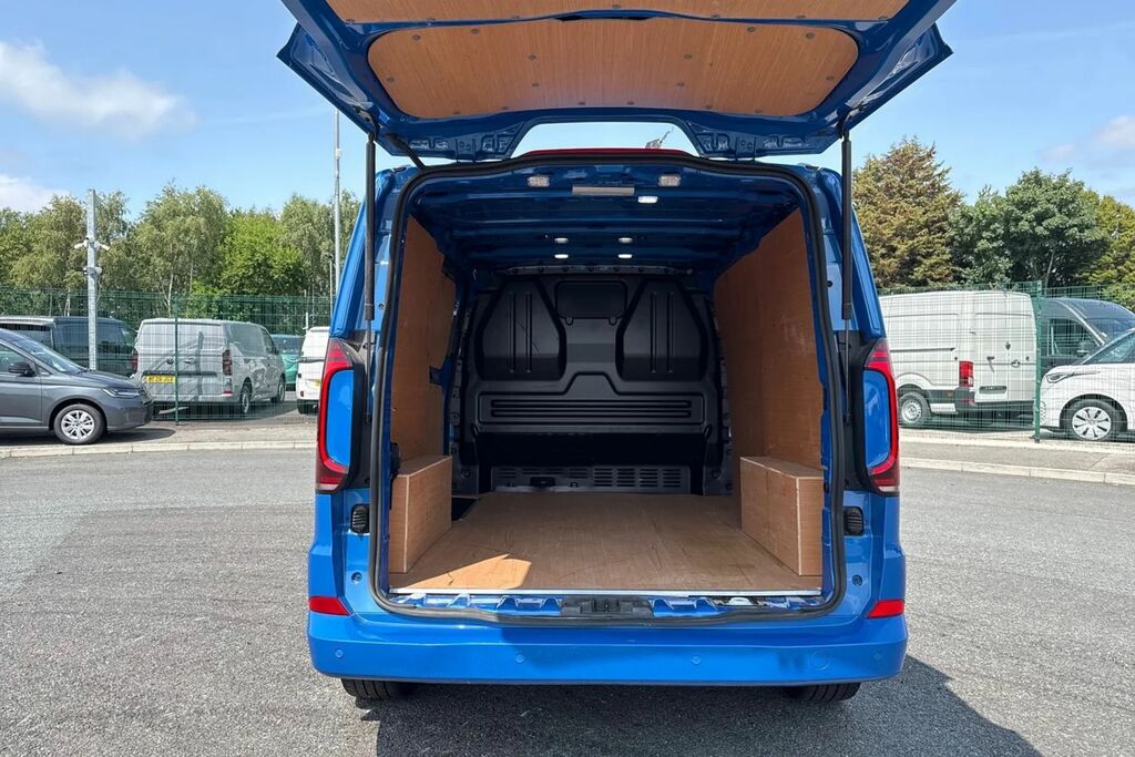 Volkswagen Transporter 2.0 Tdi 150 Commerce Pro Van Blue #6